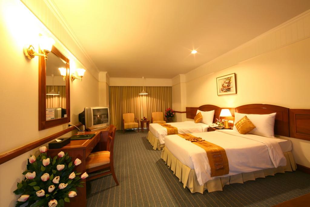 Grand Diamond City Hotel & Casino Poipet Eksteriør bilde