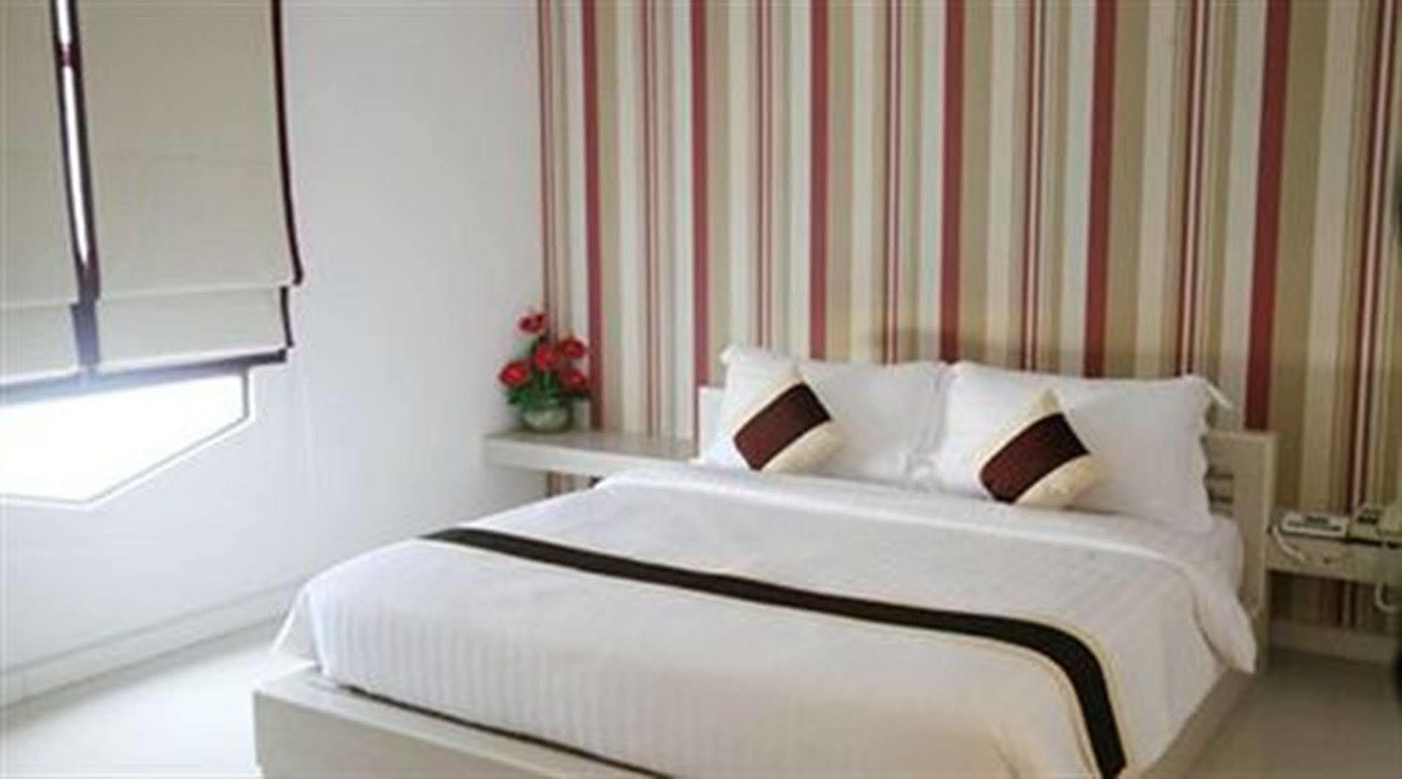 Grand Diamond City Hotel & Casino Poipet Eksteriør bilde